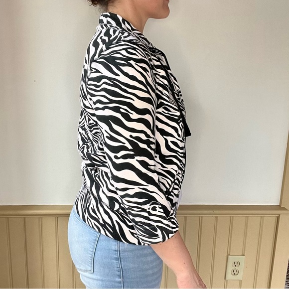 Vintage Black and White Bomber Jacket with Zebra Print - Picture 4 of 10